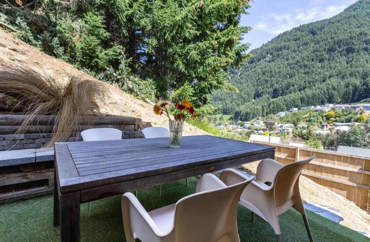 クイーンズタウンAlpine Retreatアパートメント エクステリア 写真